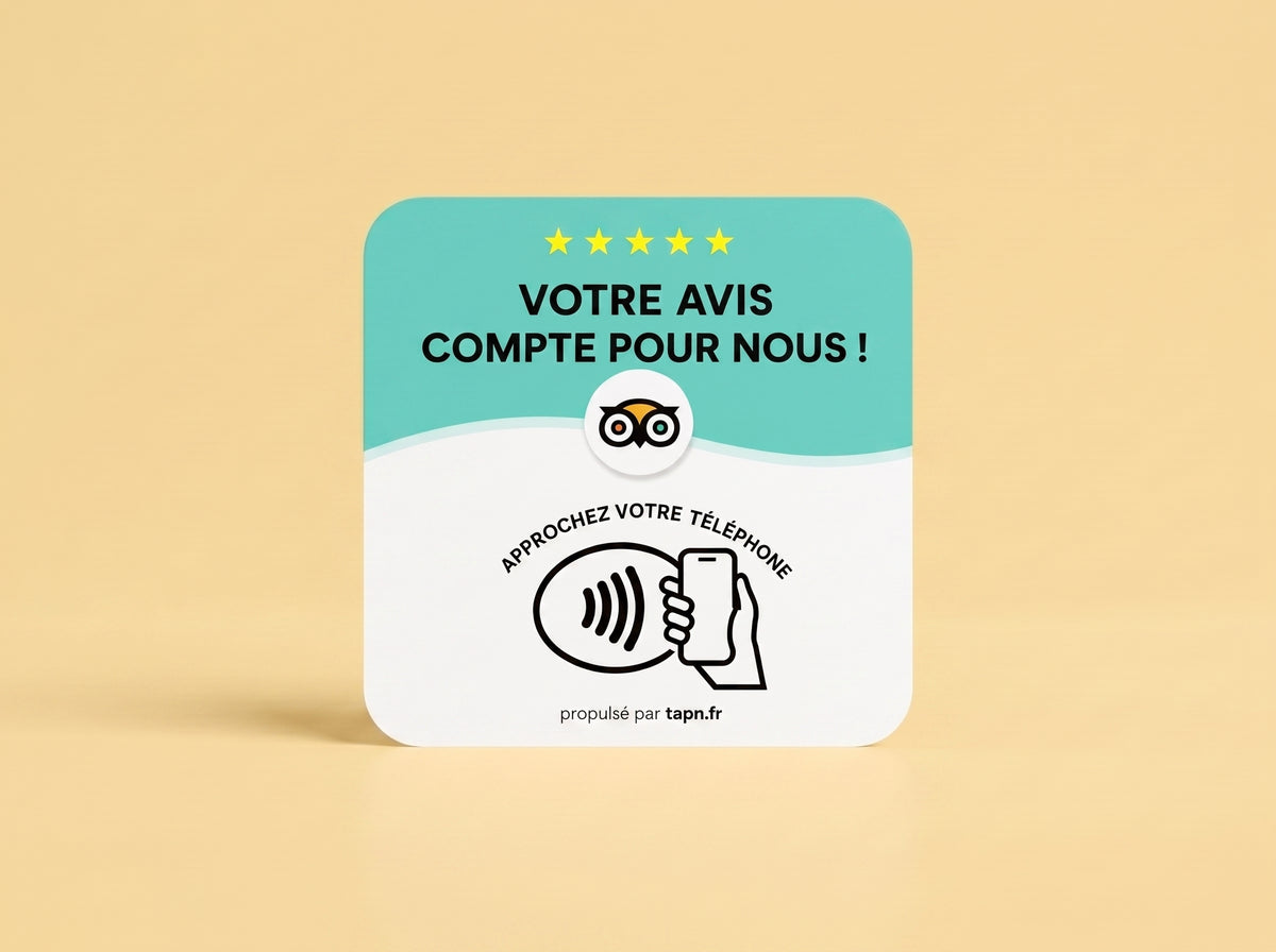 Carte NFC avis Tripadvisor sur fond studio jaune safran